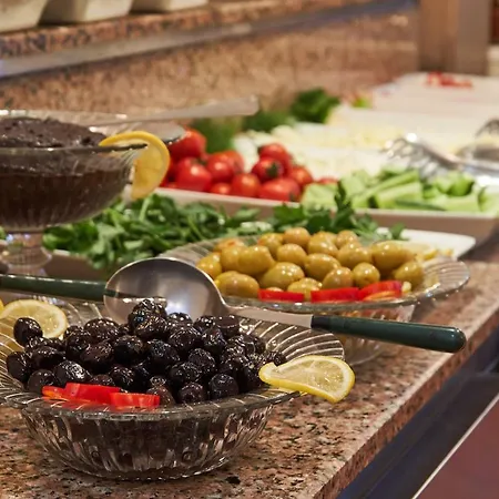 酒店 杰拉勒苏尔坦特级酒店 4*