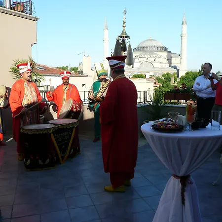 杰拉勒苏尔坦特级酒店 酒店