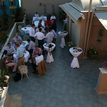 Celal Sultan Special Class 이스탄불